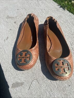 Tory Burch Tan Woven Leather Logo Ballet Flats